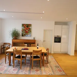 https://fewo-am-josephsplatz.getmunichhotels.com